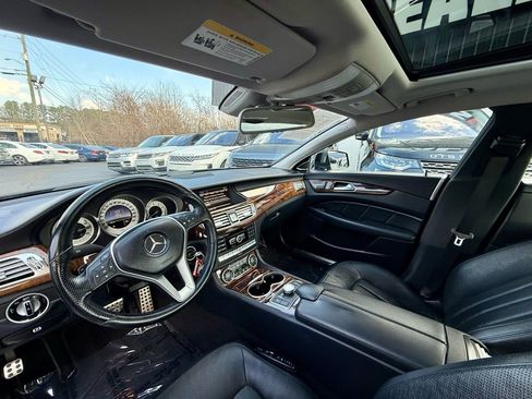 Used 2013 Mercedes-Benz CLS 550 4MATIC image 16