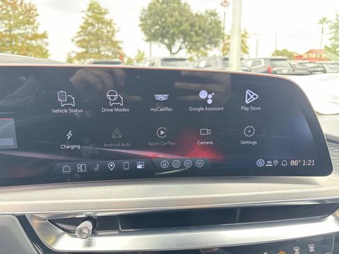 New 2026 Cadillac Lyriq V w/ LPO, Floor Liner Package image 22