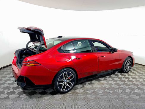 Used 2024 BMW i5 M60 w/ Premium Package image 23