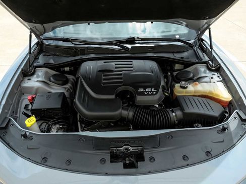 Used 2022 Dodge Charger SXT w/ Leather Interior Group RWD image 53
