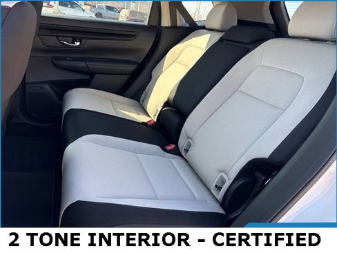 Used 2025 Honda CR-V LX image 12