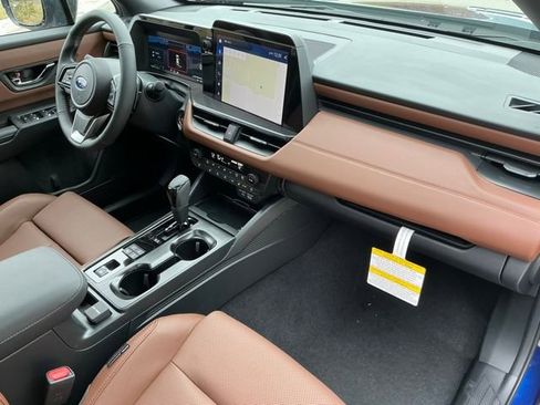 New 2026 Subaru Outback Touring AWD/4WD image 17