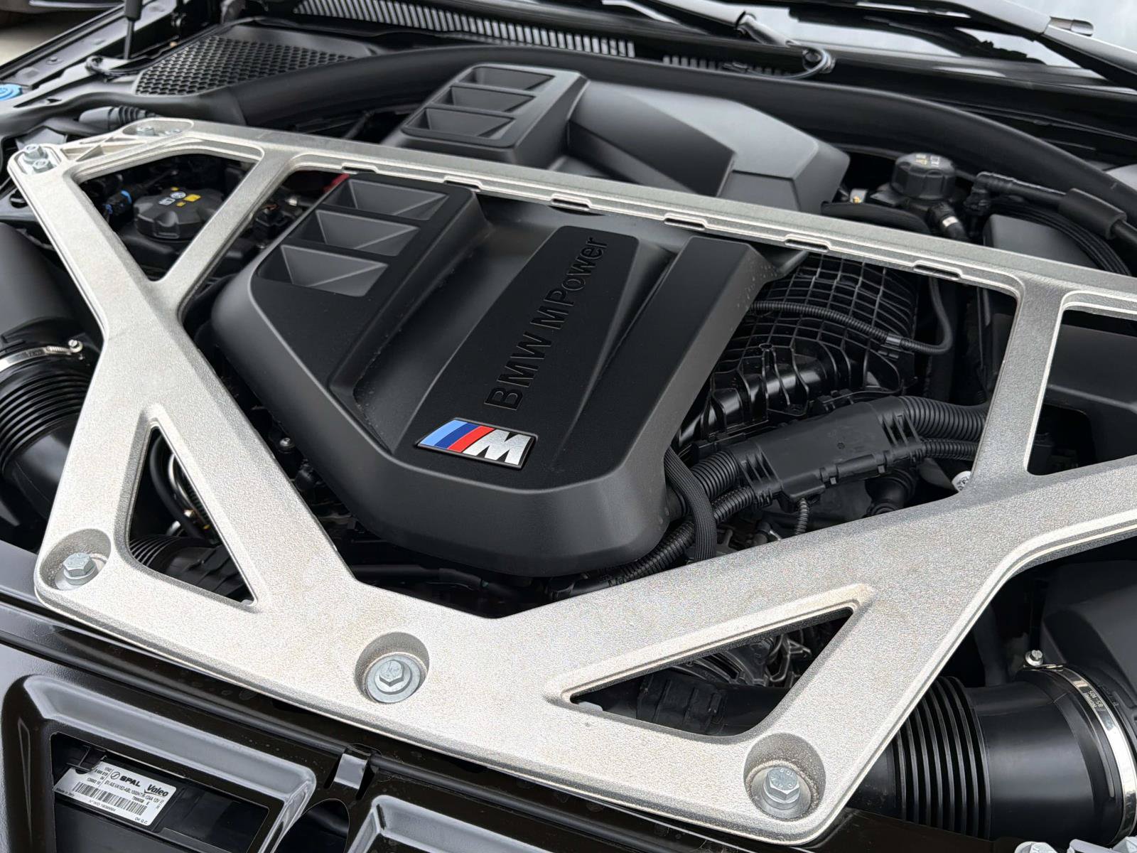 Used 2027 BMW M3 w/ M Carbon Exterior Package RWD image 32