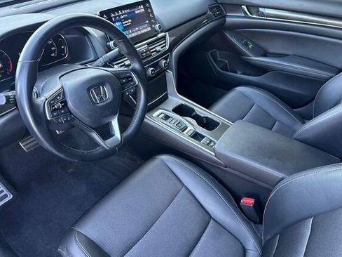 Used 2022 Honda Accord Sport image 10