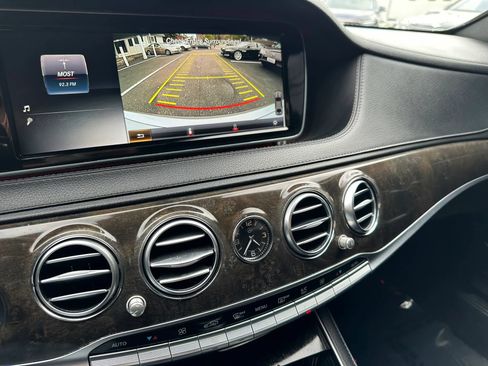 Used 2015 Mercedes-Benz S 550 4MATIC Sedan w/ Sport Package image 25