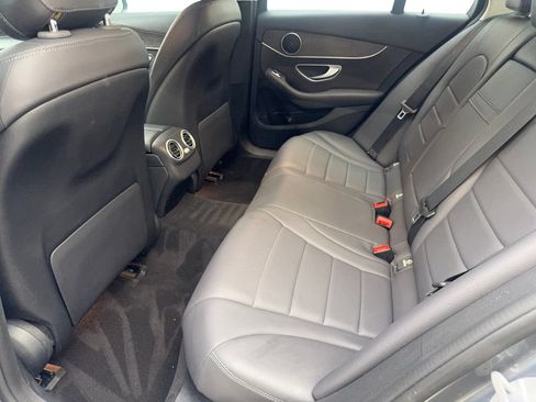 Used 2019 Mercedes-Benz C 300 Sedan image 31