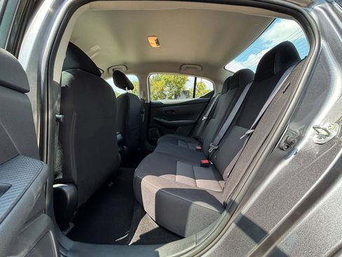 Used 2025 Nissan Sentra SV FWD image 17
