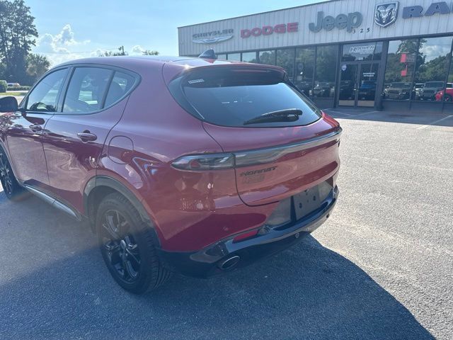 Used 2024 Dodge Hornet R/T Plus w/ R/T Blacktop Package AWD/4WD image 5
