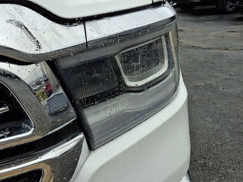 Used 2022 RAM 1500 Laramie image 10