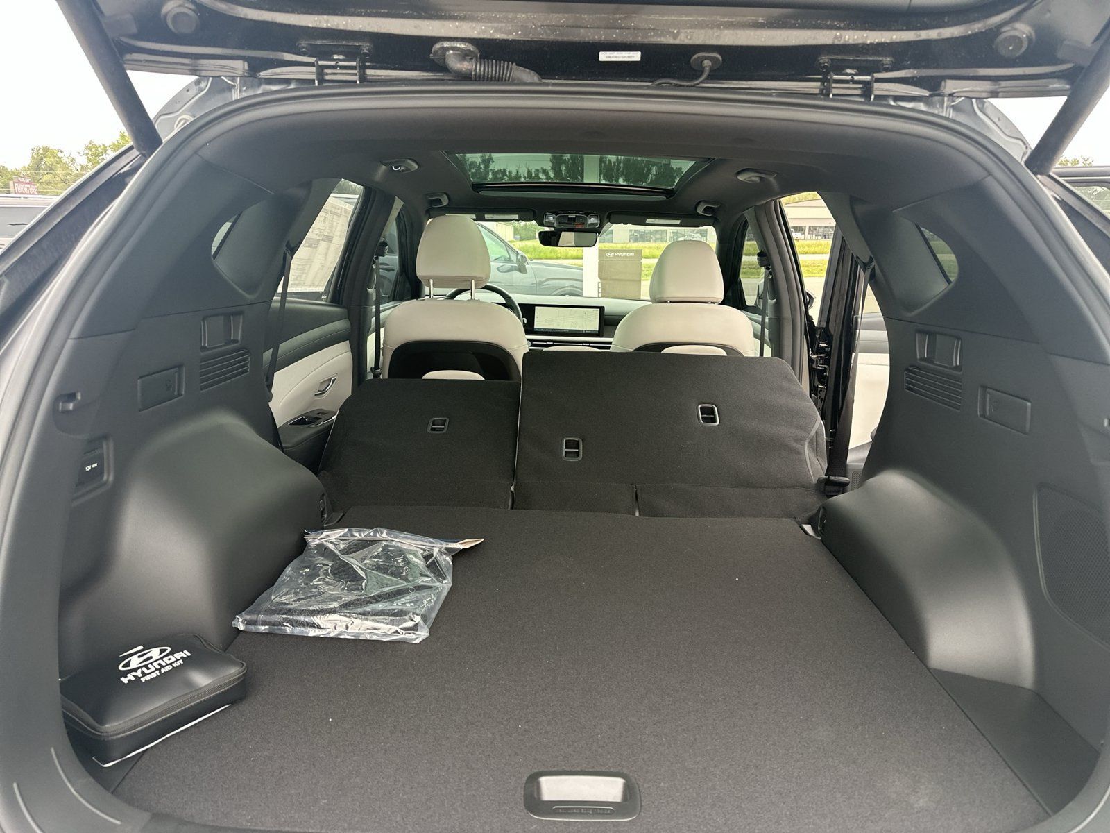New 2026 Hyundai Tucson Limited AWD/4WD image 38
