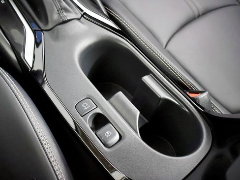 Used 2023 Toyota Corolla XLE image 41