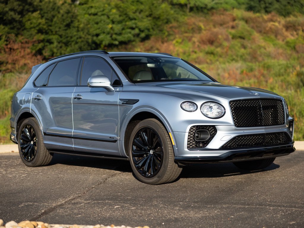 Used 2023 Bentley Bentayga AWD/4WD image 14