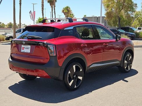 Certified 2026 Nissan Kicks SR FWD image 7