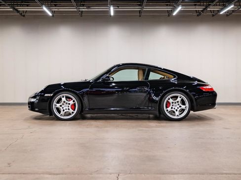 Used 2006 Porsche 911 Carrera 4S AWD/4WD image 2
