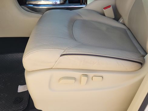 Used 2019 INFINITI QX80 Luxe w/ 22" Wheel Package RWD image 25