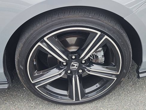 Used 2023 Honda Accord Sport image 10