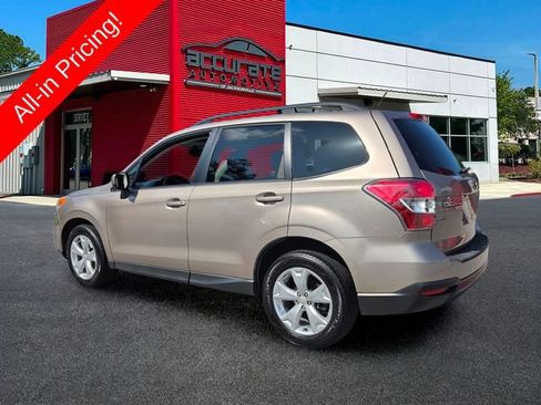 Used 2015 Subaru Forester 2.5i Premium w/ Popular Package #2 AWD/4WD image 3