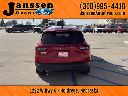 Used 2025 Ford Escape ST-Line image 7