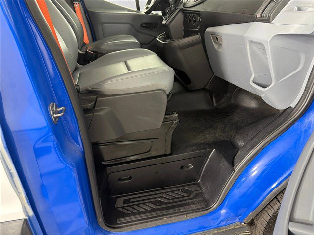 Used 2018 Ford Transit 250 148 Medium Roof RWD image 13