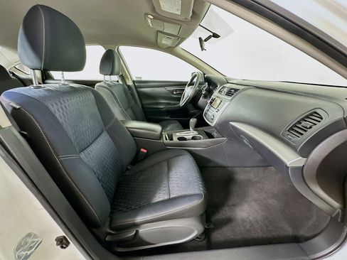 Used 2017 Nissan Altima 2.5 S w/ Power Driver Seat Package image 28