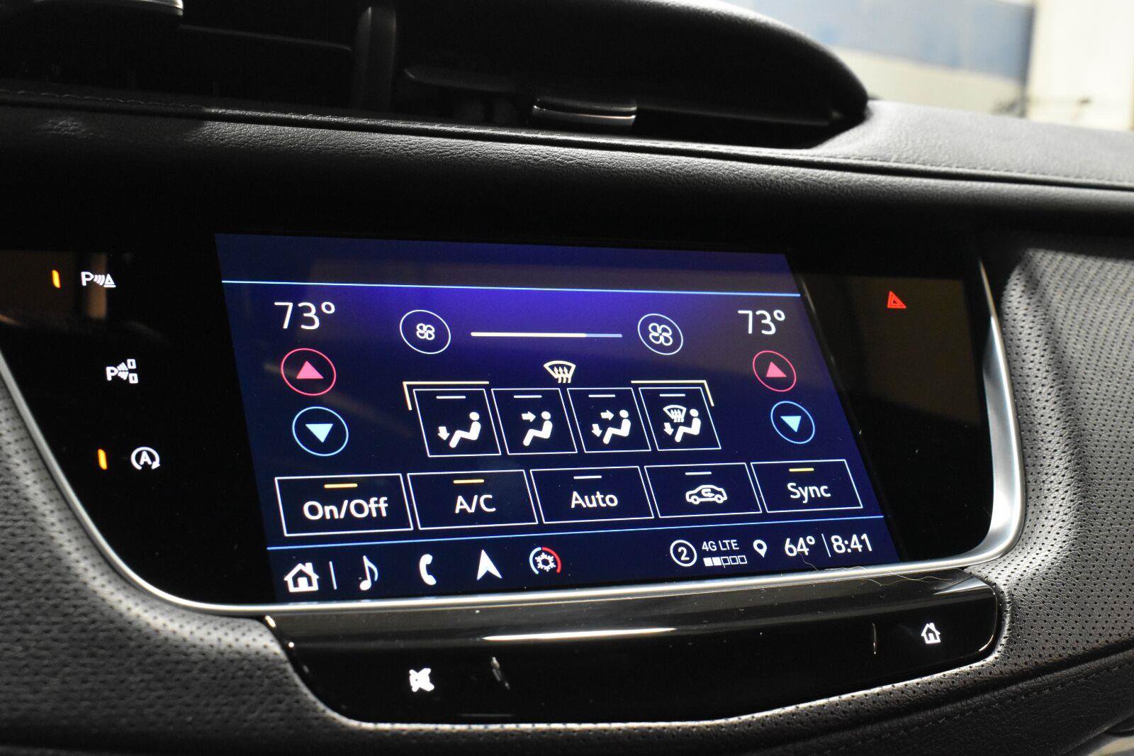 Certified 2023 Cadillac XT5 Premium Luxury w/ Technology Package AWD/4WD image 16