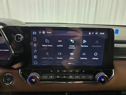 New 2025 GMC Canyon AT4 w/ Nightfall Edition AWD/4WD image 10