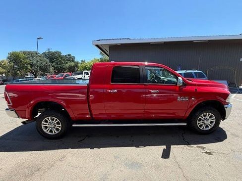 Used 2014 RAM 2500 Laramie w/ Convenience Group AWD/4WD image 6