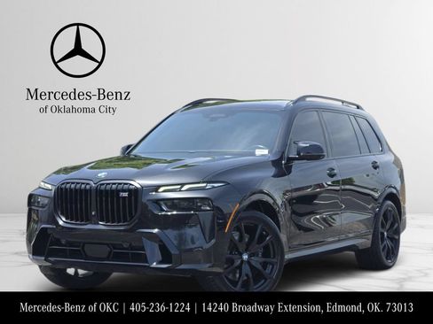 Used 2025 BMW X7 M60i AWD/4WD image 1