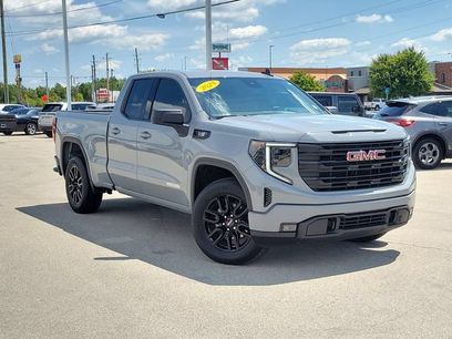 Used 2024 GMC Sierra 1500 Elevation