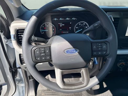 Used 2026 Ford F250 XL w/ Snow Plow Prep Package AWD/4WD image 10