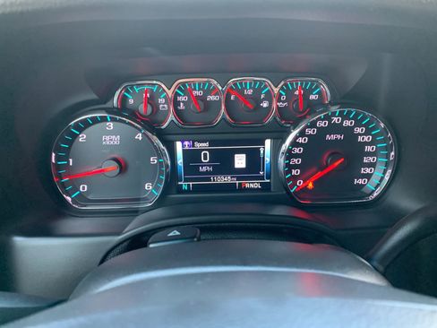 Used 2018 GMC Yukon SLT w/ Premium Edition image 24