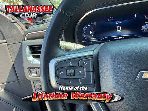 Used 2024 Chevrolet Suburban LT AWD/4WD image 16
