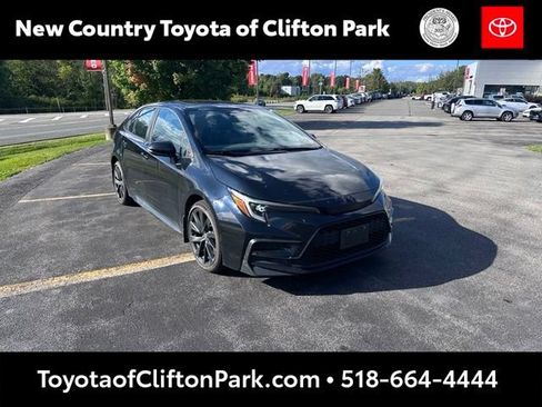 Used 2023 Toyota Corolla SE w/ SE Premium Package FWD image 1