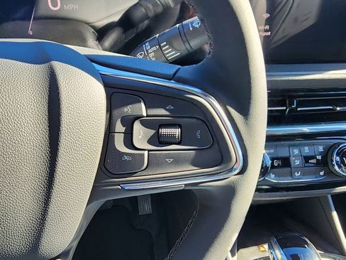 New 2026 Buick Envista Sport Touring image 21