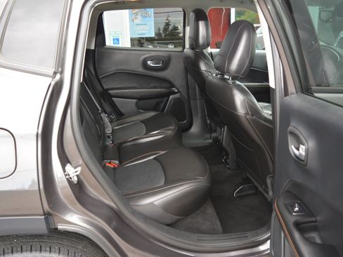 Used 2021 Jeep Compass Limited image 16