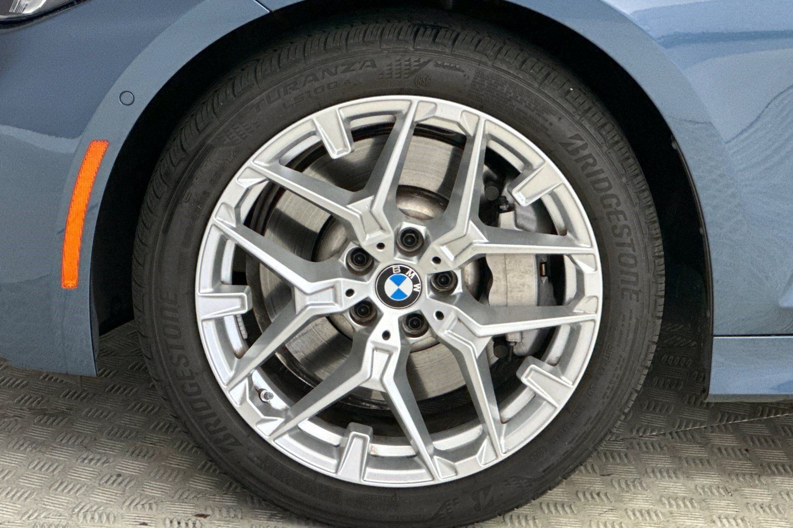 Certified 2025 BMW 330i Sedan w/ Premium Package RWD image 12