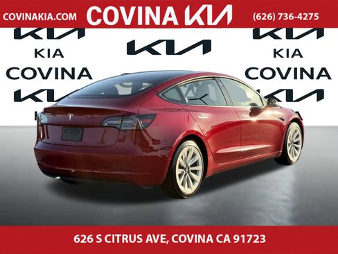 Used 2021 Tesla Model 3 Standard Range Plus image 7