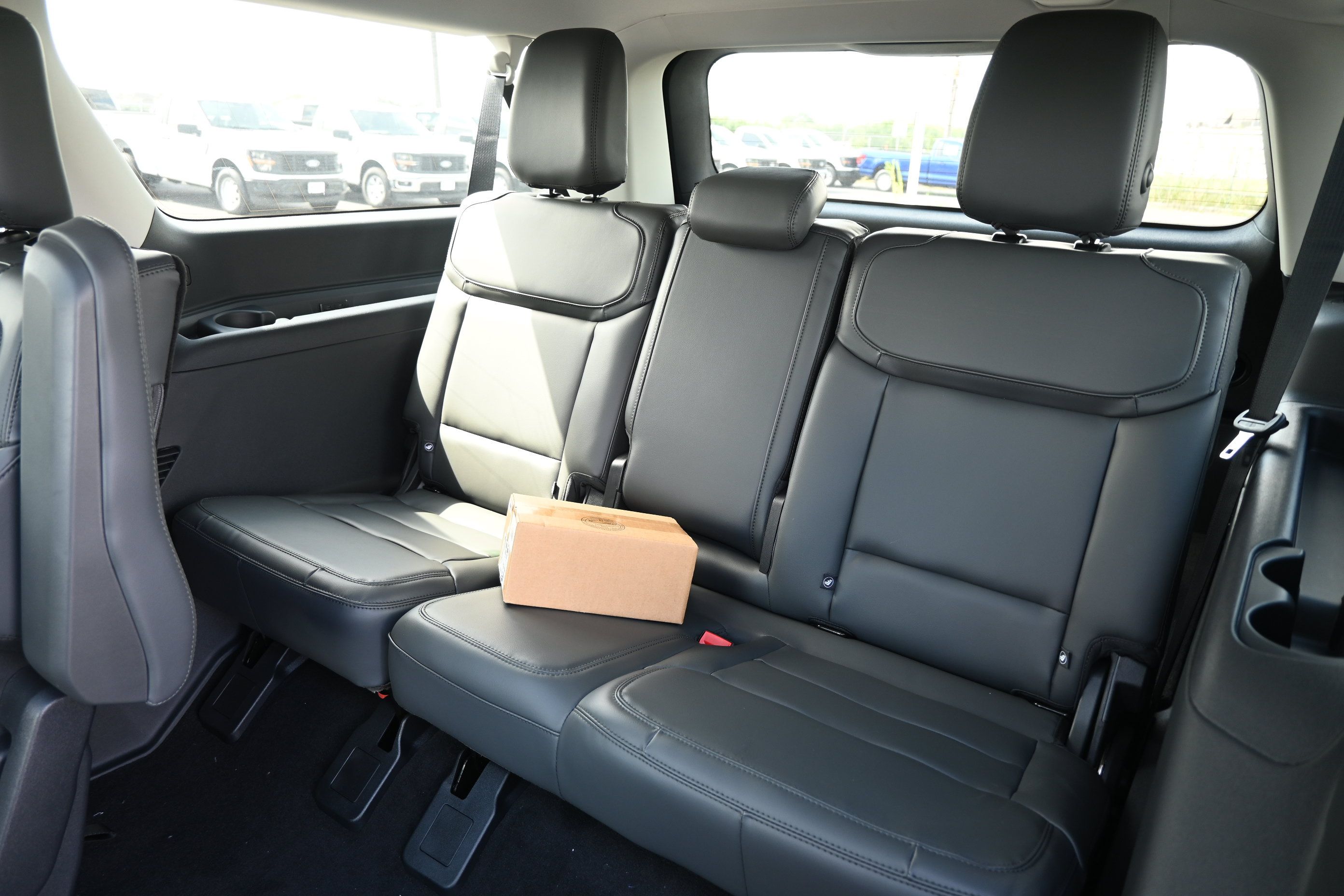 New 2027 Ford Expedition Max Active RWD image 35