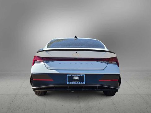 New 2026 Hyundai Elantra SEL Sport FWD image 7