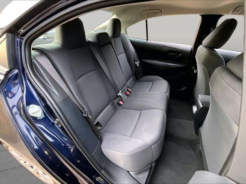 Used 2024 Toyota Corolla LE FWD image 20