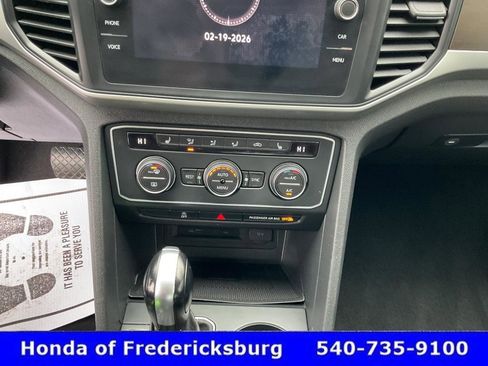 Used 2021 Volkswagen Atlas SE image 37