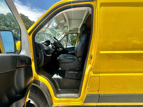 Used 2020 RAM ProMaster 1500 FWD image 9