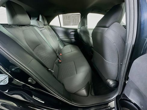 Used 2022 Toyota Corolla SE FWD image 8