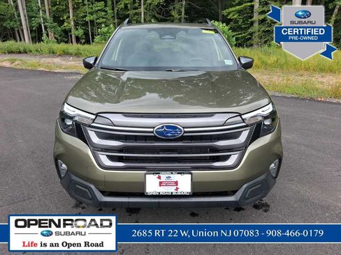 Used 2026 Subaru Forester Premium AWD/4WD image 8