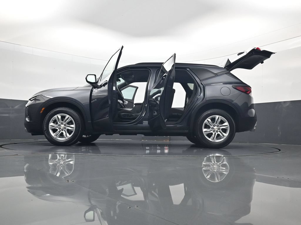 Used 2021 Chevrolet Blazer LT FWD image 35