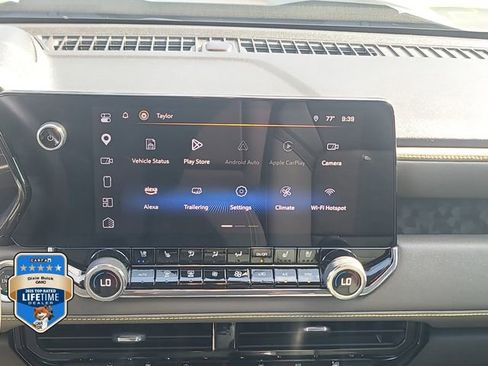 Certified 2024 Chevrolet Colorado ZR2 w/ ZR2 Convenience Package III AWD/4WD image 26