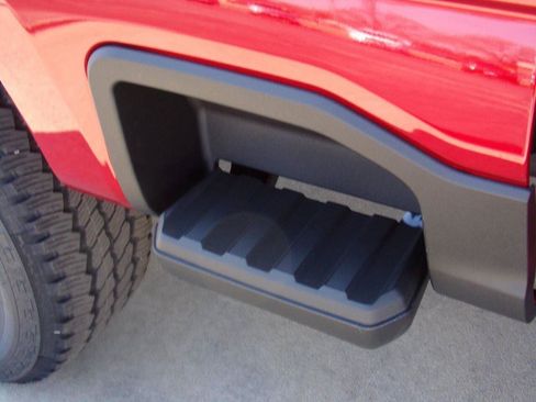 New 2025 Ford F250 Lariat w/ Chrome Package image 29