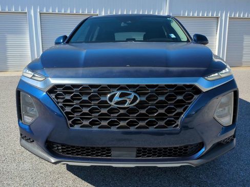 Used 2019 Hyundai Santa Fe SE image 9