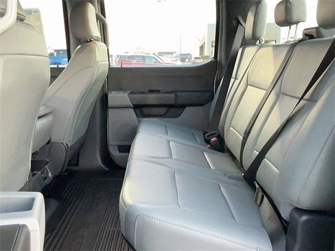 New 2026 Ford F250 XL w/ XL Chrome Package image 14