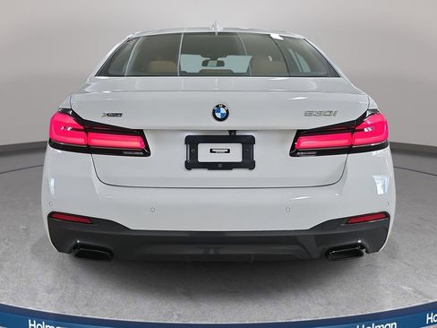 Certified 2022 BMW 530i xDrive w/ M Sport Package image 8